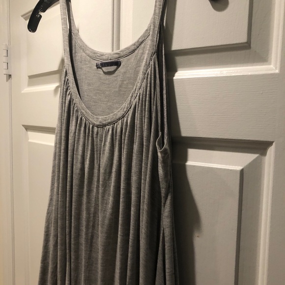 Velvet cotton dress small but fits medium. Velvet is the designer - Picture 4 of 11